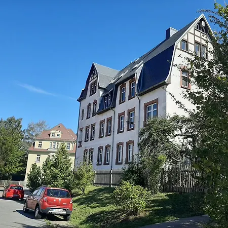 Dachwohnung Gross * Burgstadt