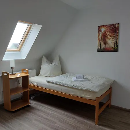 Dachwohnung Gross * Burgstadt